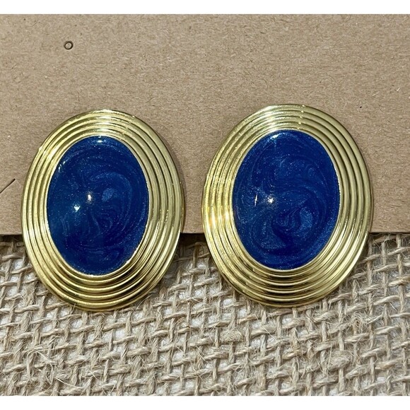 Goldtone Vintage Clip On Earrings Enamel Large Statement Oval Pinup Rockabilly - Picture 1 of 7